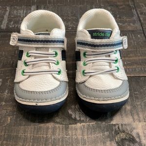 Toddler stride rite shoes